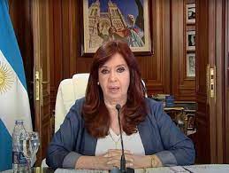  Cristina dijo que no será «candidata a nada» en 2023 y que la condenó la «mafia judicial»
